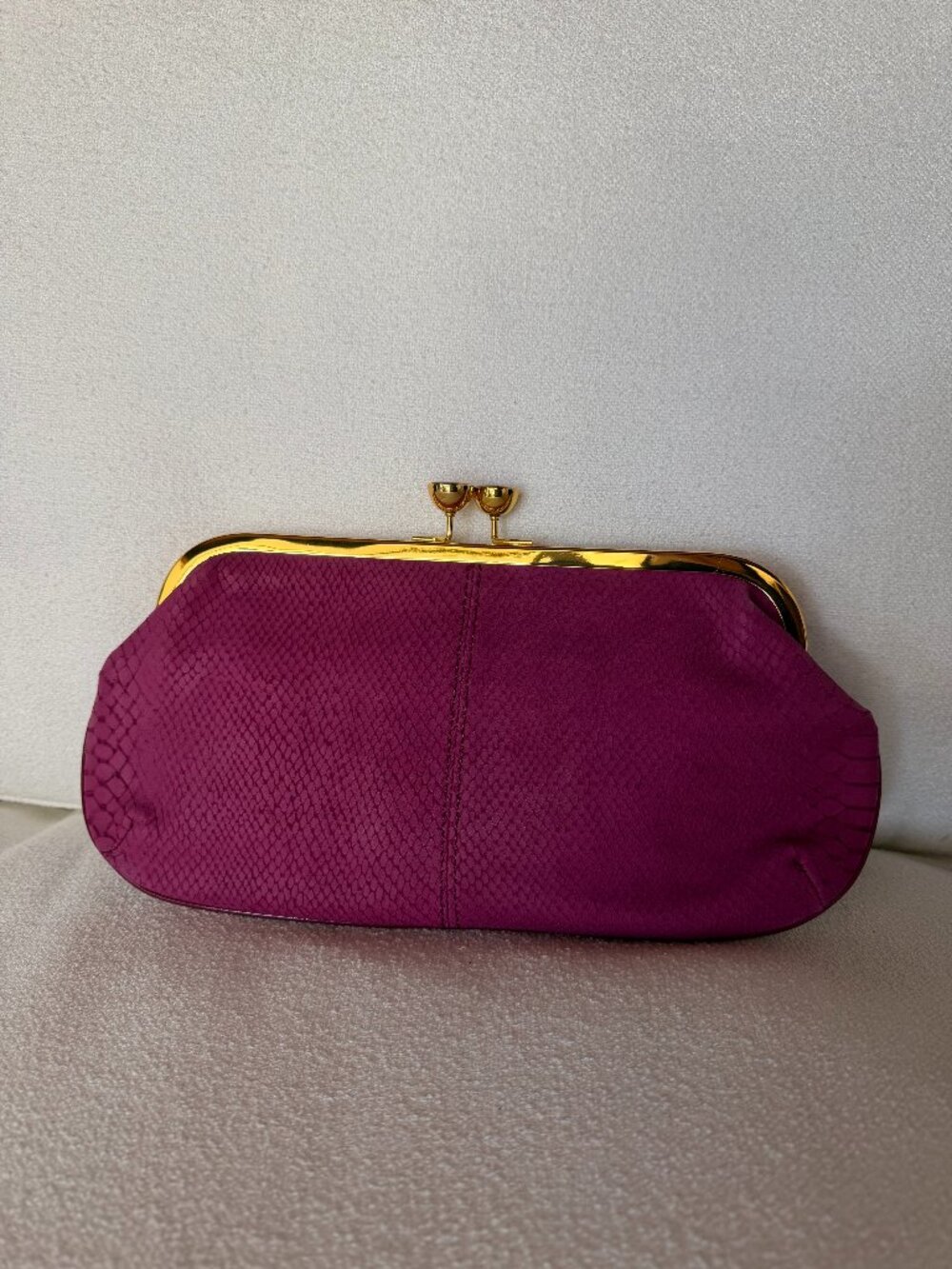 Ted Baker Magenta Pink Snake Skin Kiss Lock Clutch Bag Gold Hardware